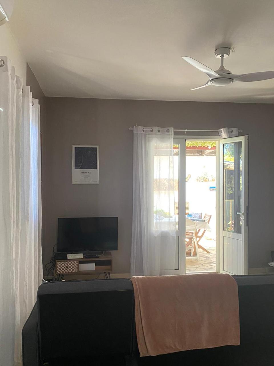 Villa La Kaz 'Meleon Saint Pierre Esterno foto